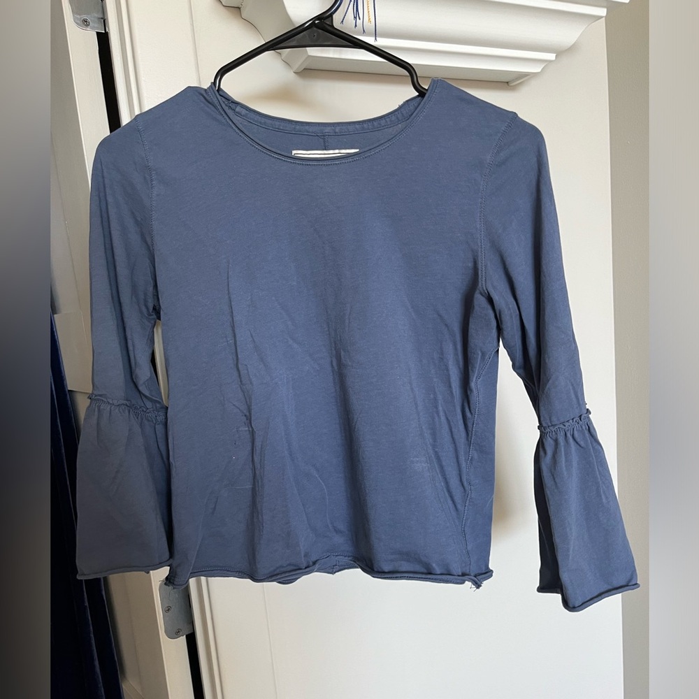 Bell Sleeve Long Sleeve Top